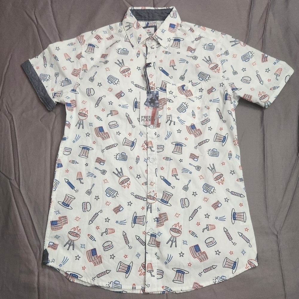 3/$25 Free Planet mens button down size S 4th of July BBQ short sleeve